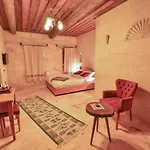 Mosaic Cave 5* غوريمِيه