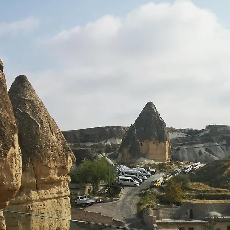 马赛克洞穴酒店 5*