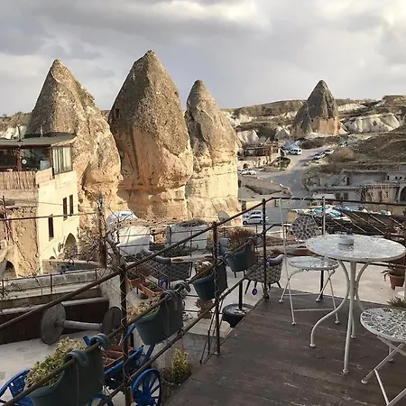 Mosaic Cave Hotel
