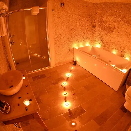 Mosaic Cave Hotel 3*