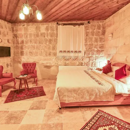 Mosaic Cave Hotel 3*