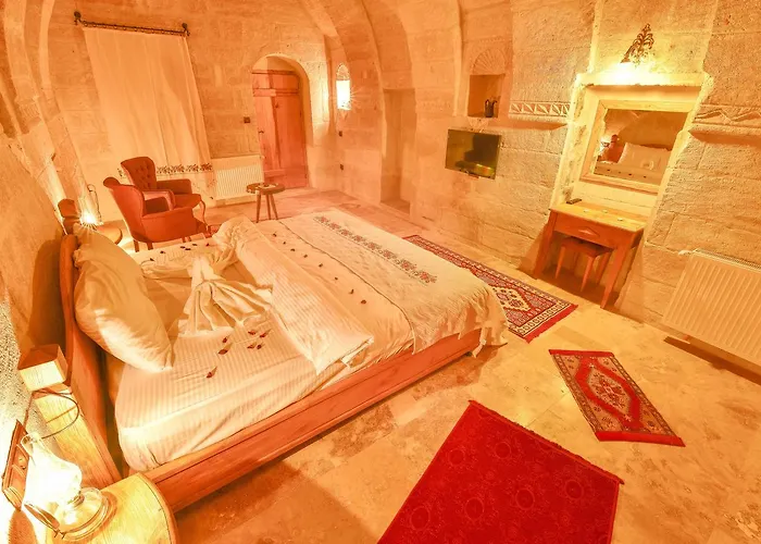 Mosaic Cave Hotel 5*