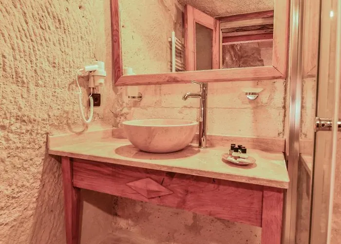 Mosaic Cave Hotel 5*